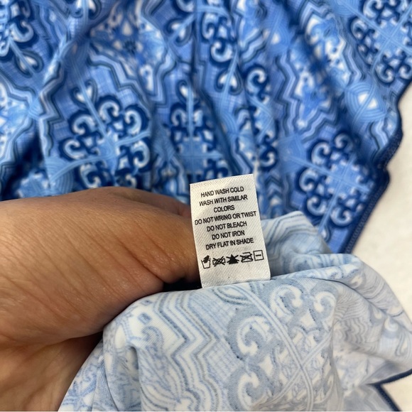 Cabana Life Women's Size Medium Blue Print Moroccan Tile Swim Cover Up - Picture 8 of 8